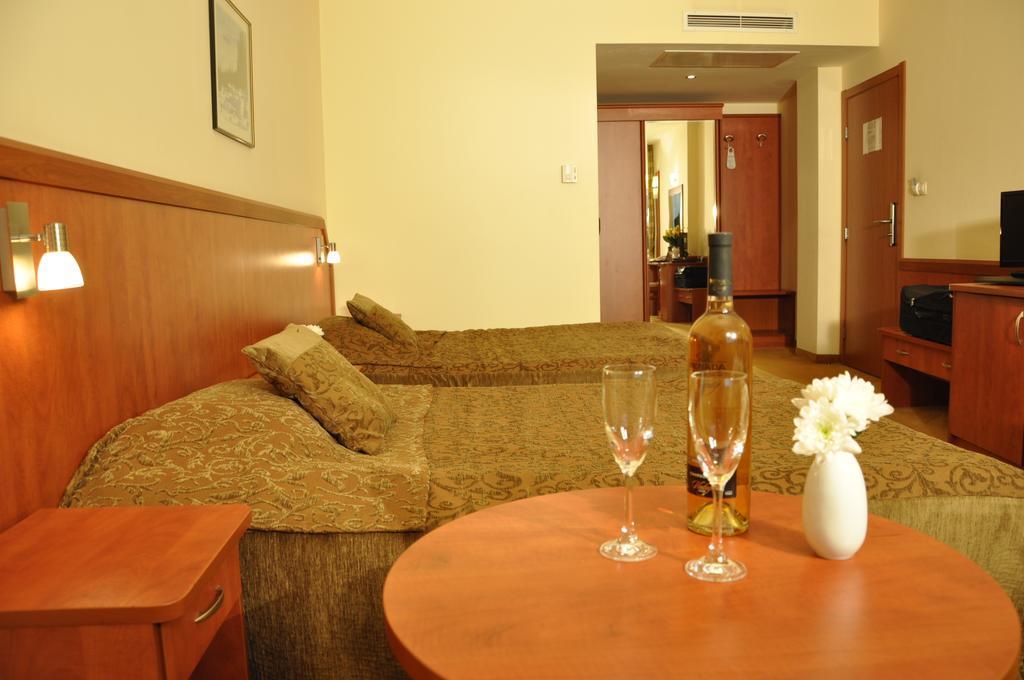 Legends Hotel Софія Екстер'єр фото