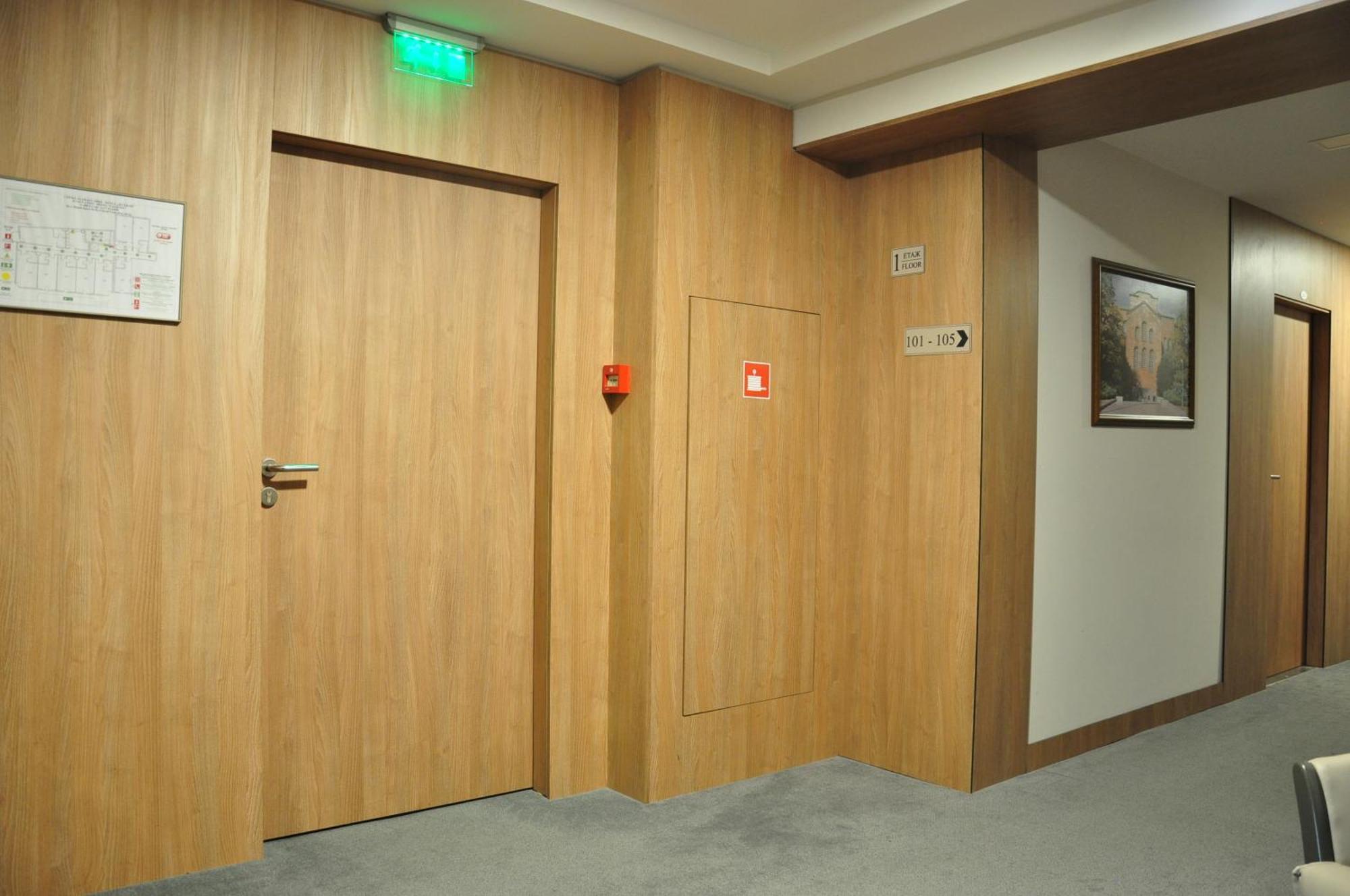 Legends Hotel Софія Екстер'єр фото