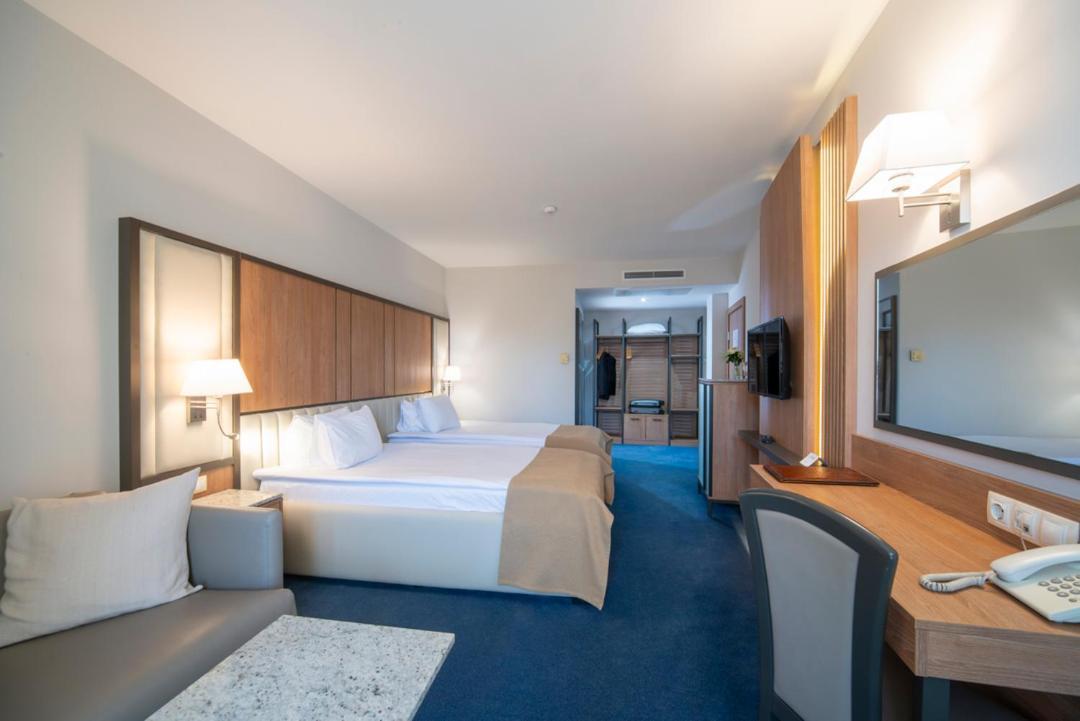 Legends Hotel Софія Екстер'єр фото