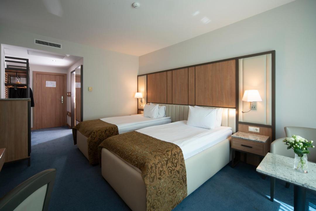 Legends Hotel Софія Екстер'єр фото