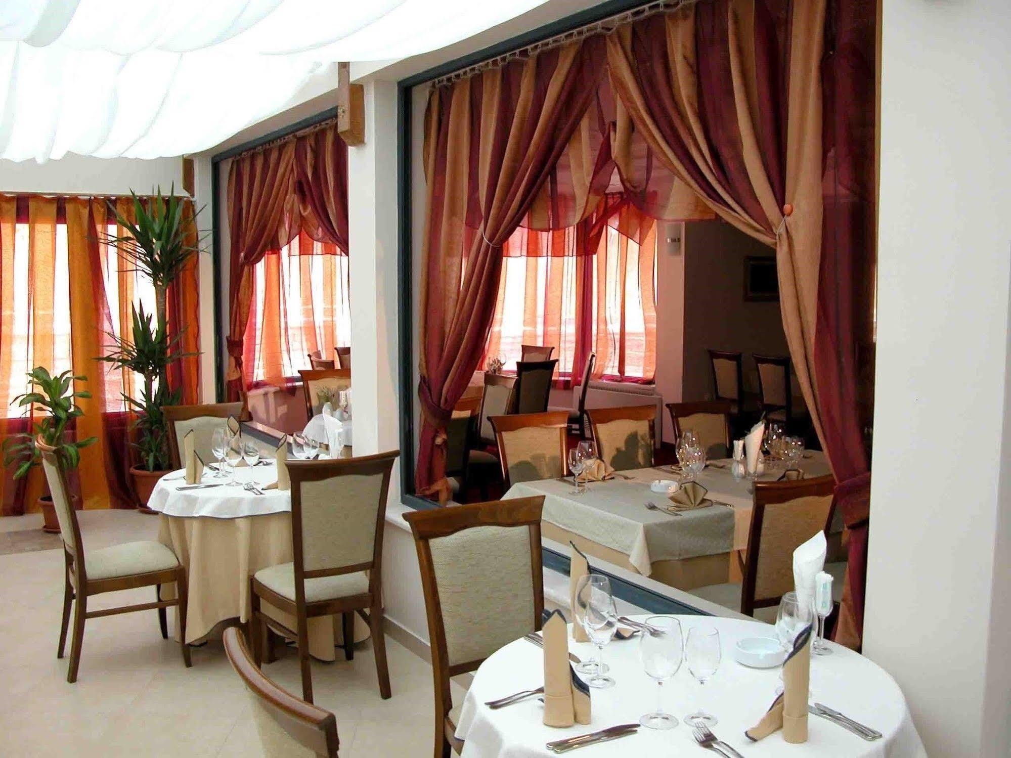 Legends Hotel Софія Екстер'єр фото